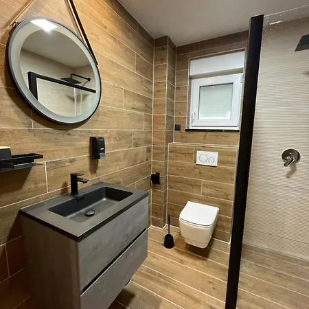 Mariva - 26 Makarska